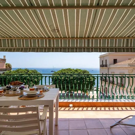 Am 'blick Aufs By Interhome Apartment Giardini-Naxos