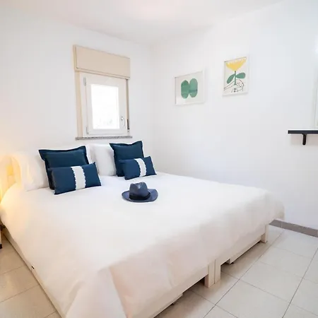 Am 'blick Aufs By Interhome * Giardini-Naxos